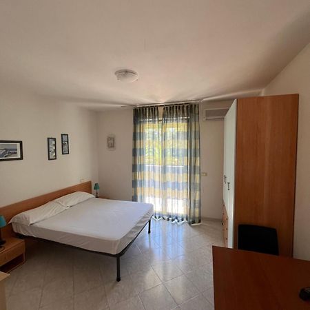 Residence Verde Pineta Principina a Mare Pokoj fotografie